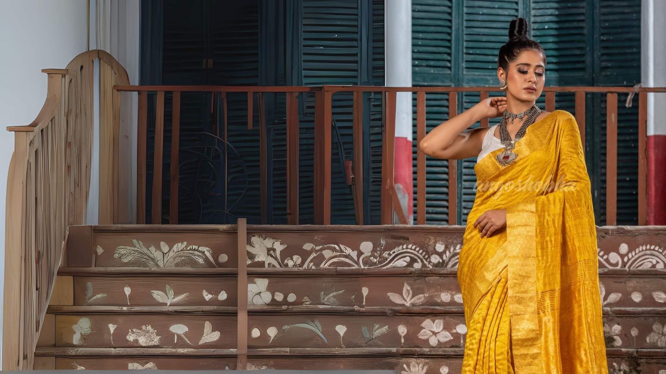 The classic beauty of Matka silk sarees: prices, styles, and shopping tips.